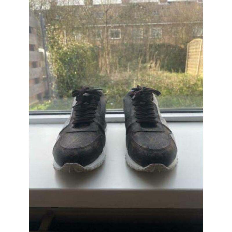 Louis vuitton schoenen maat 41
