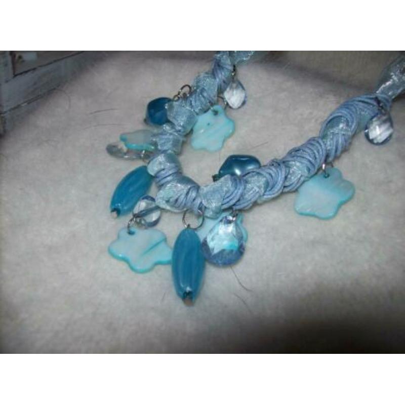 Ketting mooie Blauwkleur