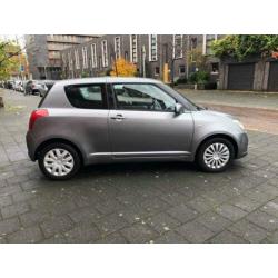 Suzuki Swift 1.3 GLS