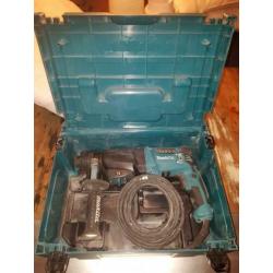 Makita Klopboormachine HR2610