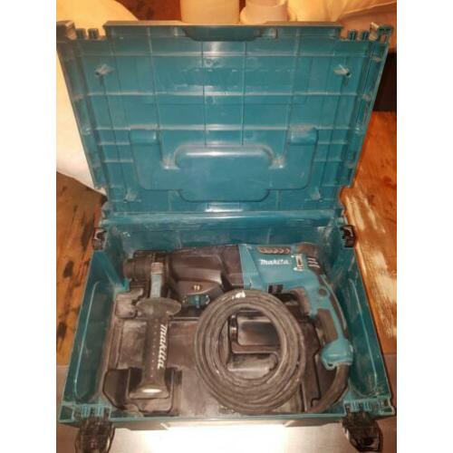 Makita Klopboormachine HR2610