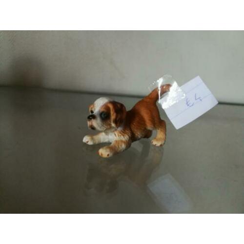 Diverse Schleich paarden, honden en stallen