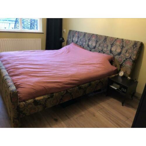 Gaaf vintage brocante bed 180x200 auping plus beddengoed