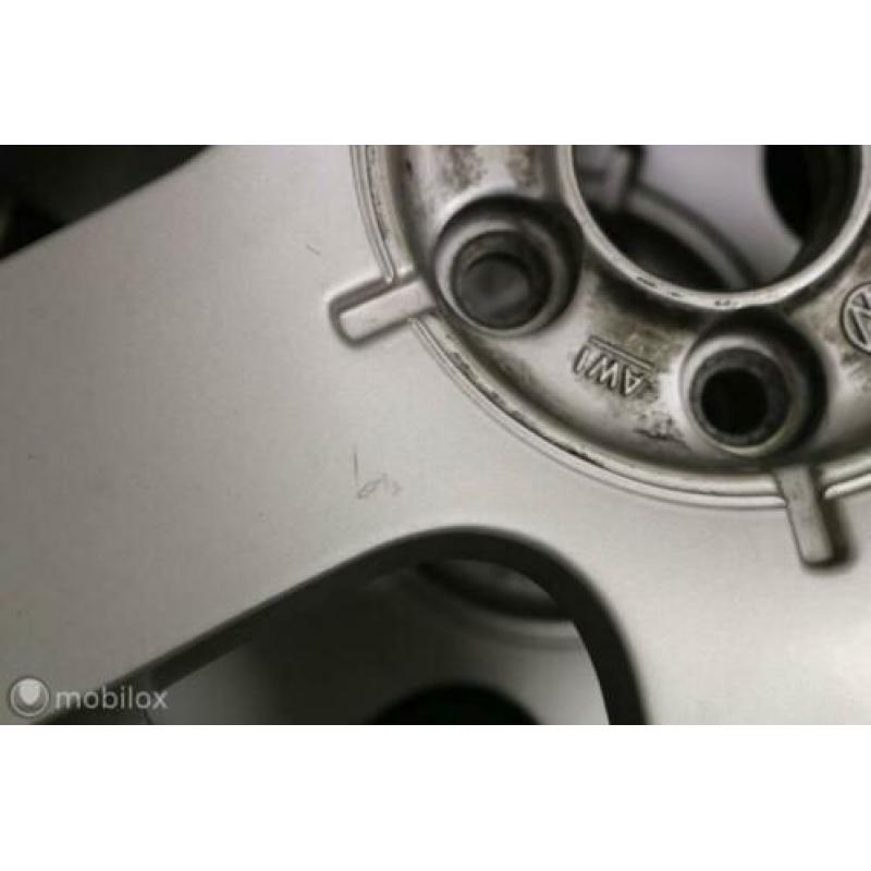 Org 15 inch lichtmetalen velgen + banden VW Golf 4 / Bora