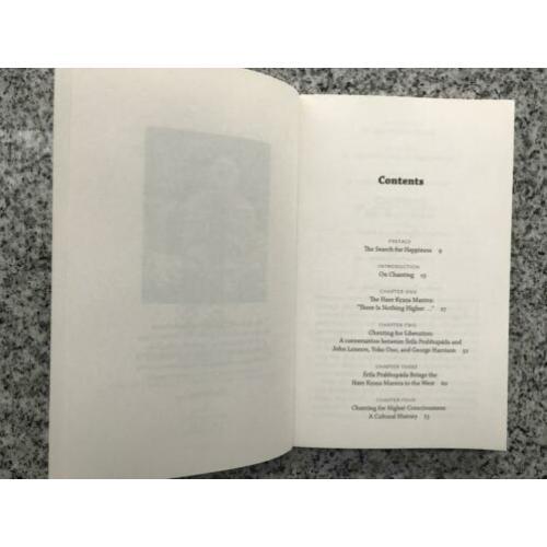 Chant and be happy Paperback