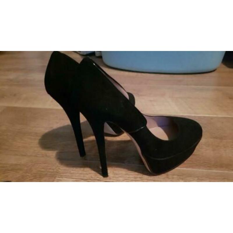 Gave pumps van Paul Warmer