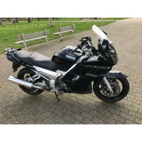 Yamaha fjr 1300 met slechts 57000 km in zeer mooie staat