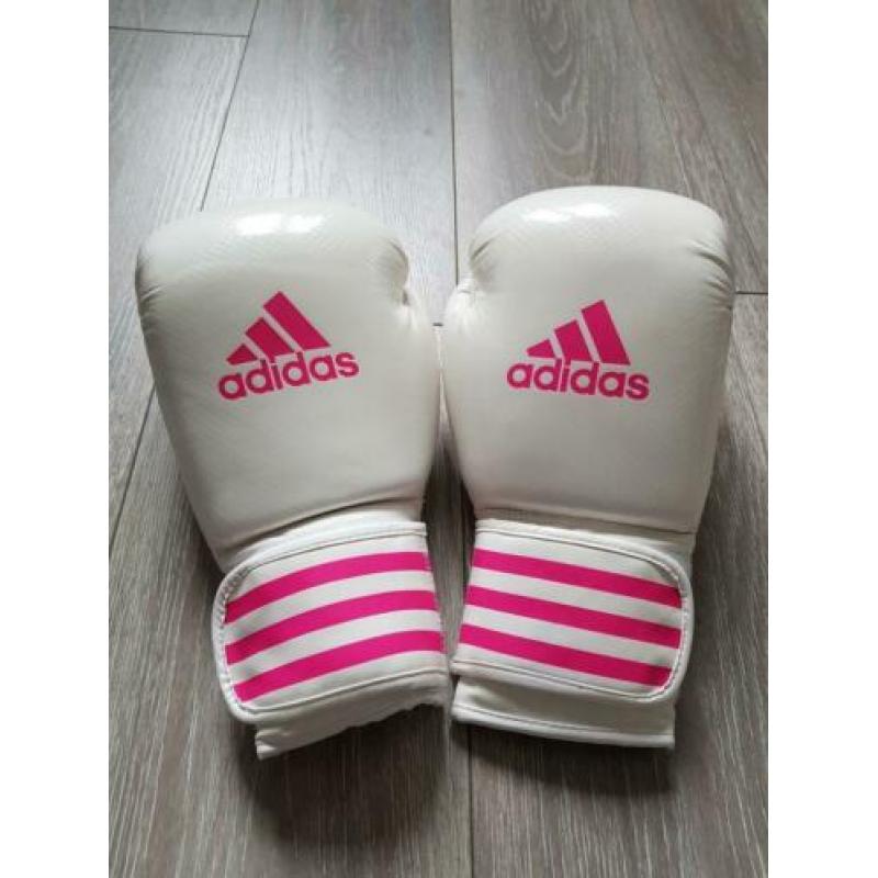Adidas boxfit Fpower200 14oz bokshandschoenen wit roze