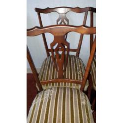 Antieke stoelen