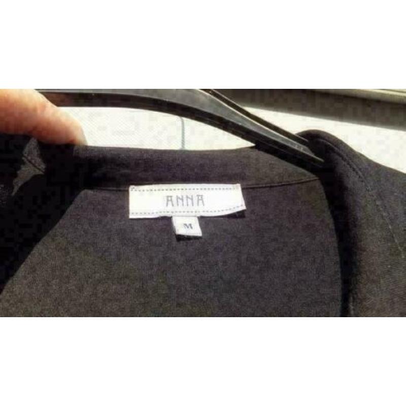 ANNA zwart afkledende stretch jurk mt M