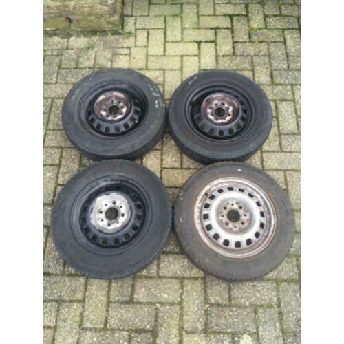 Set wielen Fiat panda 141 (1983-2003)