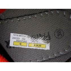 Panther voetbalschoenen maat 38 + beenbeschermers