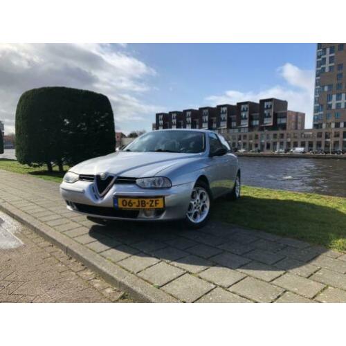 Alfa Romeo Alfa-156 1.8 Twin Spark Sportwagon 2002 Grijs