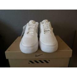 Nike Air Force 1 Type White 40.5