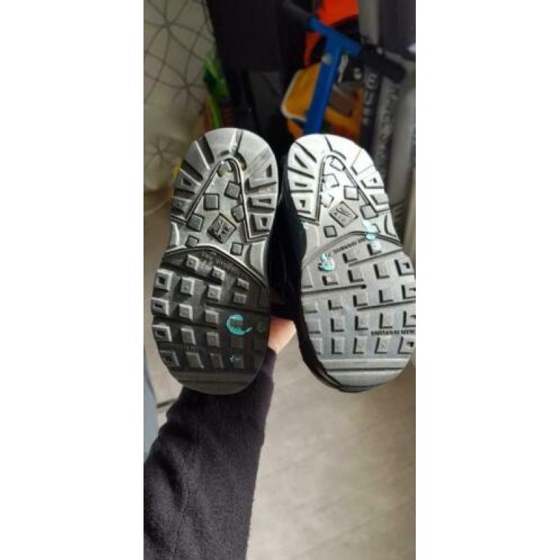 nike maat 23.5