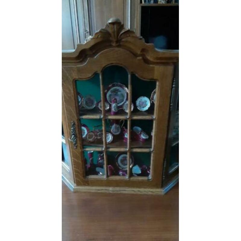 antieke limoges porcelein (25stuks) in kastje