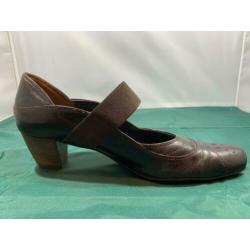 Sierlijke bruine Paul Green pumps , mt 38