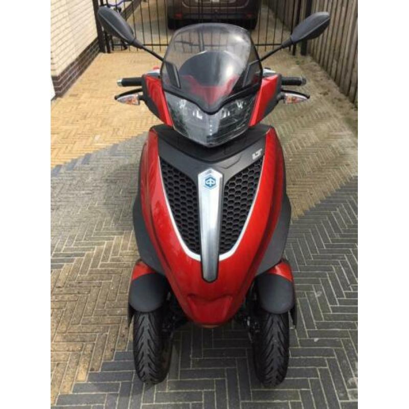Piaggio MP3 Yourban 300 LT