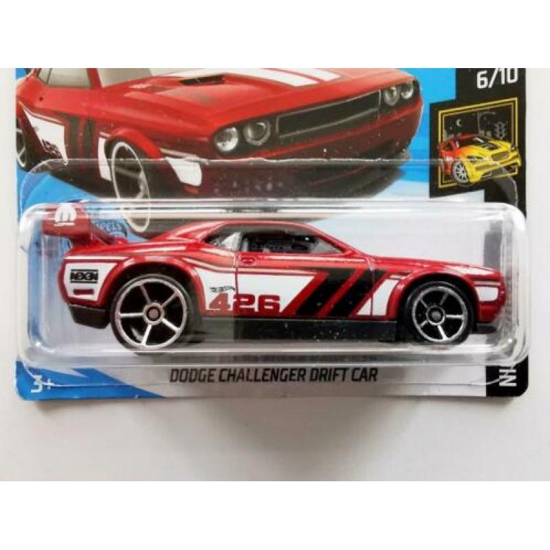 Hot Wheels Dodge Challenger Drift Car (Q-case 2019)