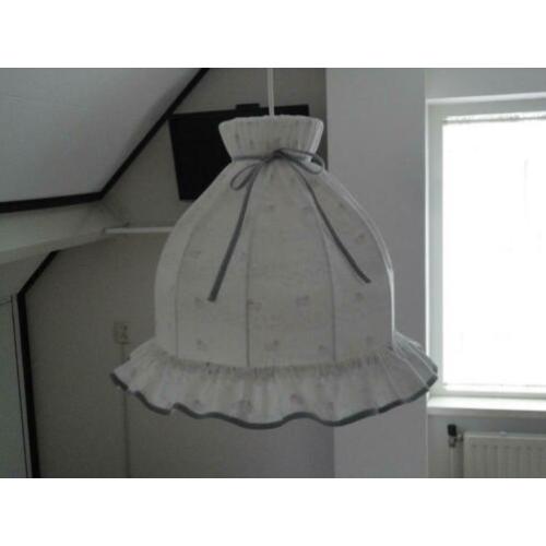 Hanglamp slaapkamer schaapjesmotief met roesrand