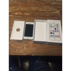 iPhone 5s 16gb met hoesje
