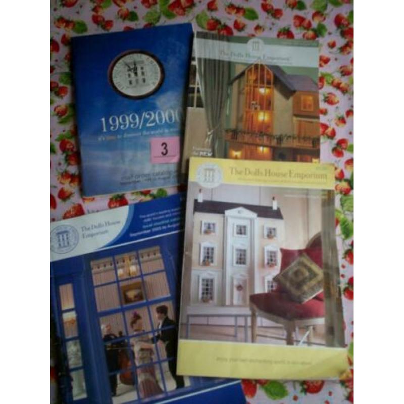 Euromini's poppenhuizen meubels popjes catalogus 4 stuks