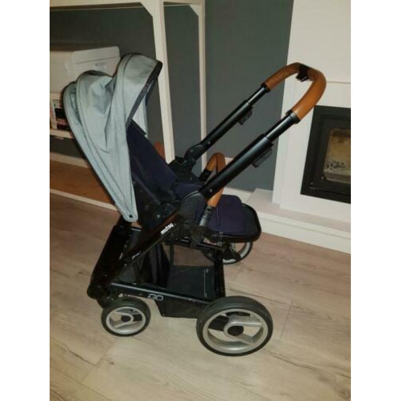 Complete nette Mutsy kinderwagen Igo Urban Nomad