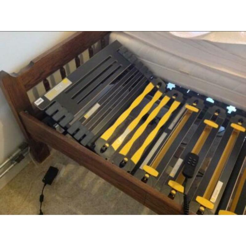 2 persoons ombouw bed "eiken".
