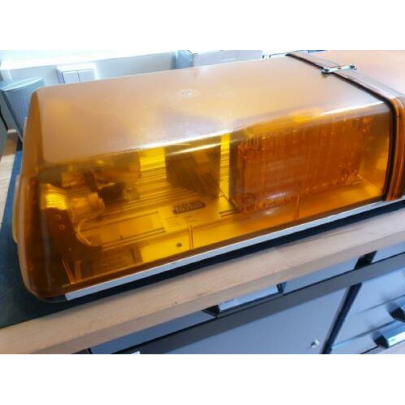 Premier hazard Optimax zwaailamp zwaaibalk led