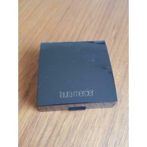 Laura Mercier face illuminator highlighter Indiscretion