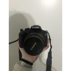 Canon EOS1200D || 18-55mm incl. tas