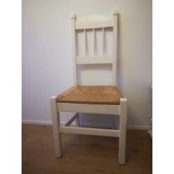 Brocante eetkamer stoelen