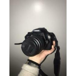 Canon EOS1200D || 18-55mm incl. tas