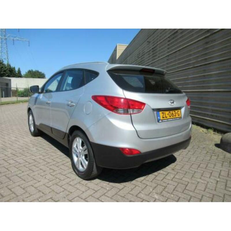 Hyundai ix35 1.6i GDI Style [ panodak, fm navi,camera,airco,