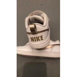 Nike schoenen maat 26
