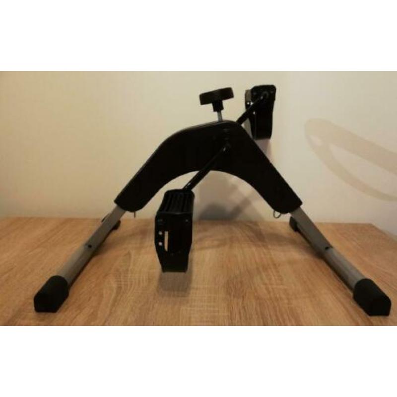 Fietstrainer, Stoelfiets, Bureautrainer met teller - RPM,CAL