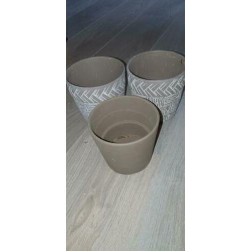 Leuke 15cm/20cm hoge potjes bruin/grijs/taupe