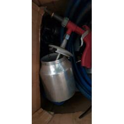 Compressor tools zandstraal blaster, slangen enz