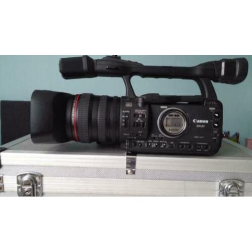 Canon XH-A1 met veel toebehoren