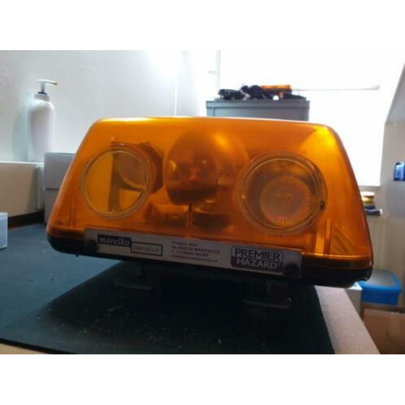 Premier hazard Optimax zwaailamp zwaaibalk led