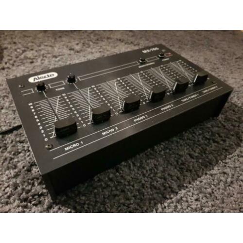 Alecto 6 kanaals Stereo mixer