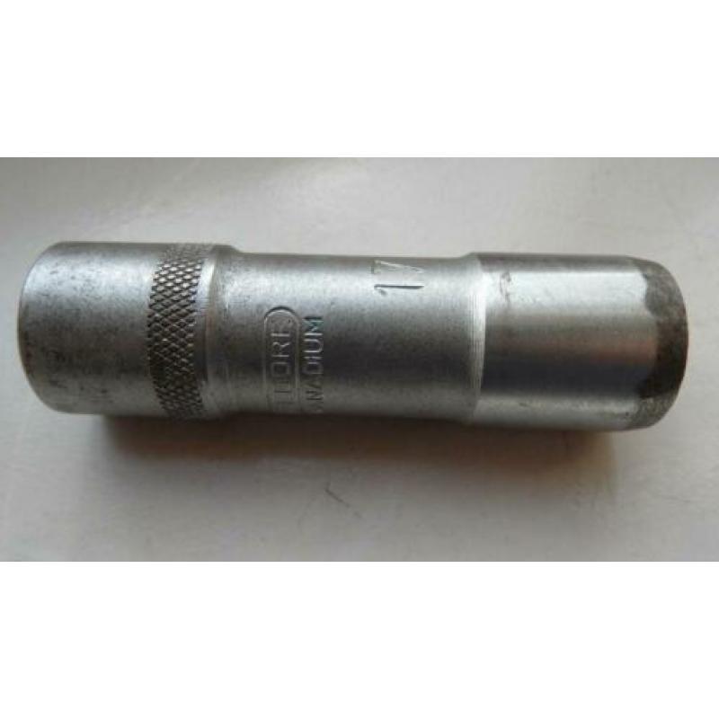 Gedore D19L dop maat 17 1/2 aandrijving