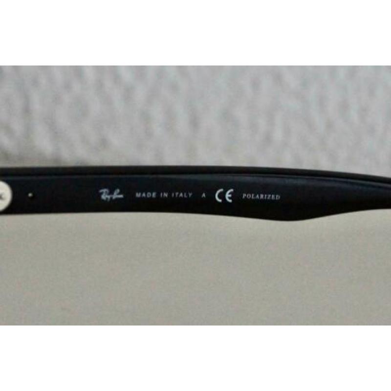 RayBan 4147 601/58 Polarized Z.G.A.N. zonnebrillen.