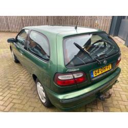 Nissan Almera 1.6 Automaat en Airco