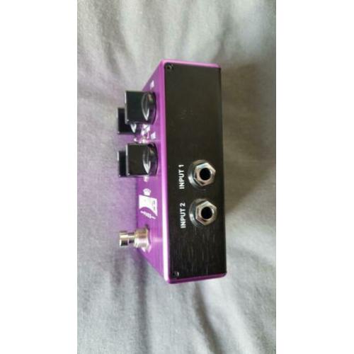 Source Audio Kingmaker digitaal fuzz pedaal