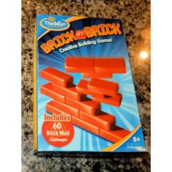 Thinkfun brick by brick vanaf 8 jaar.
