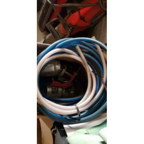 Compressor tools zandstraal blaster, slangen enz