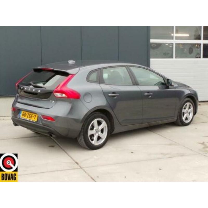 Volvo V40 1.6 T3 KINETICINTRO LINE. . (bj 2012)