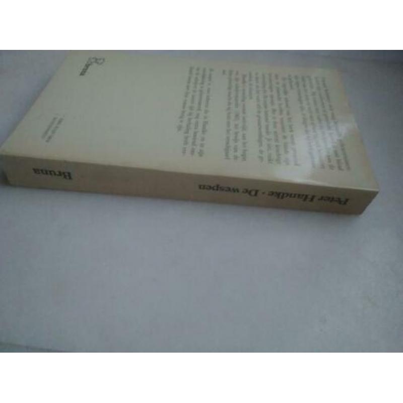 De wespen van Peter handke