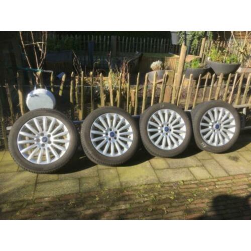 17 inch wielen met zomerbanden (215/50 R17) Ford Mondeo